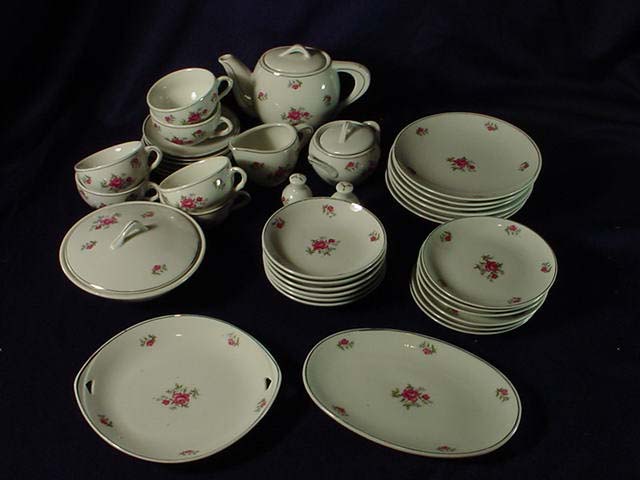 CHILD'S 41 PC TEA SET IN ORIGINAL BOX MADE IN JAPAN